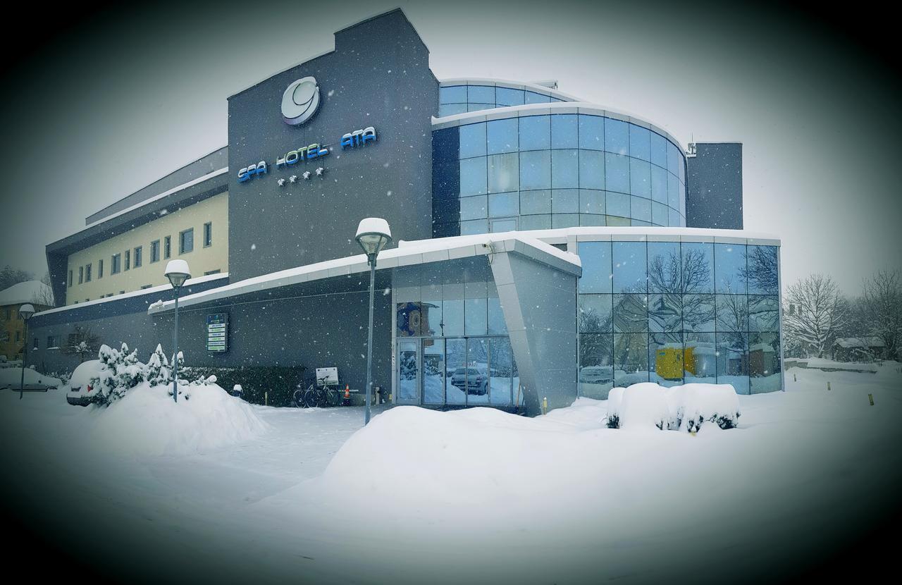 Spa Hotel Ata Varsjets Eksteriør bilde